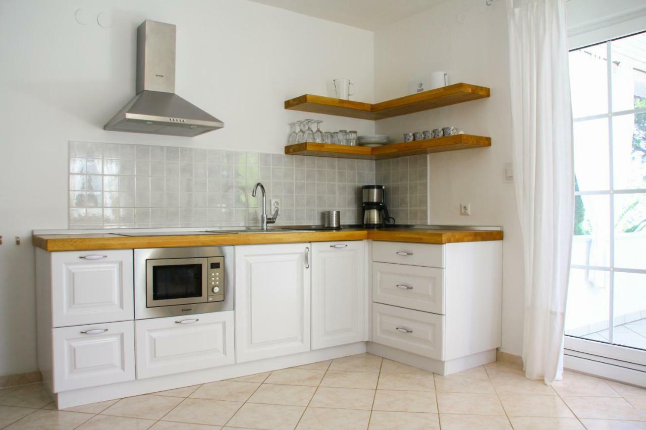 Villa Lucija Rab Town Zewnętrze zdjęcie
